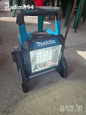 Makita ML003G Работна Лампа, снимка 5 - Други инструменти - 53694588