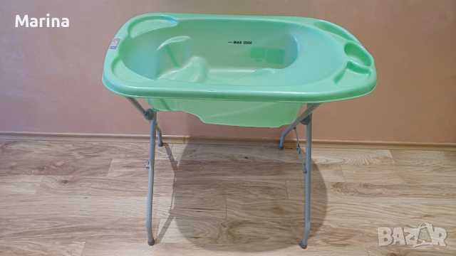 Анатомична бебешка ваничка със стойка Lorelli