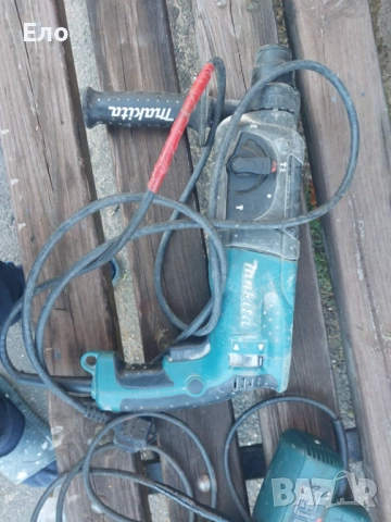 Прободен трион Bosch GST 60 PBE Зеге Бош и перфоратор макита, снимка 2 - Бормашини - 52233246