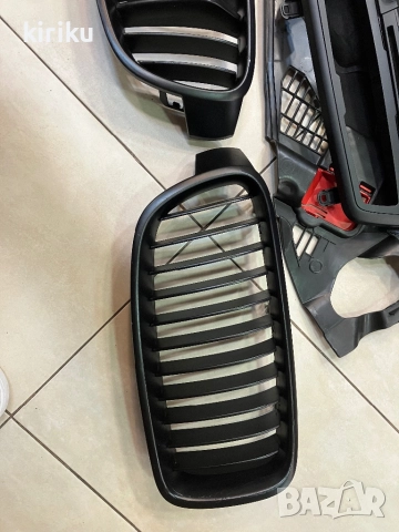 Бъбреци, решетки БМВ / BMW F30 F31 лайсни бутони капачки , снимка 4 - Части - 48369306