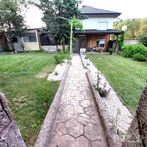 Продава къща / вила в село Остра могила, обл. Стара Загора, снимка 8 - Къщи - 50929067