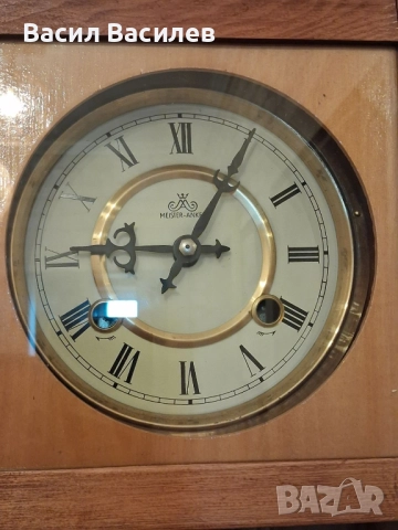 Продавам 30 дневен немски механичен часовник Meister Anker, снимка 4 - Антикварни и старинни предмети - 52490181