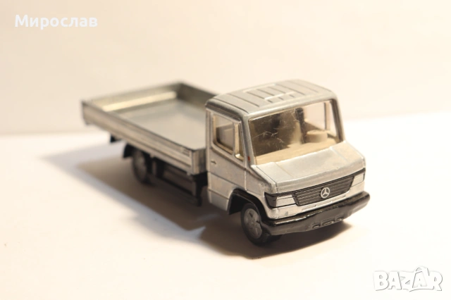 1/55 ?? SIKU MERCEDES BENZ VARIO КАМИОН КОЛИЧКА МОДЕЛ, снимка 4 - Колекции - 53164013