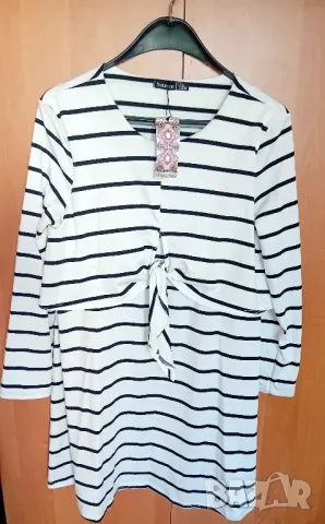 Бяла рокля Boohoo , снимка 3 - Рокли - 49940215