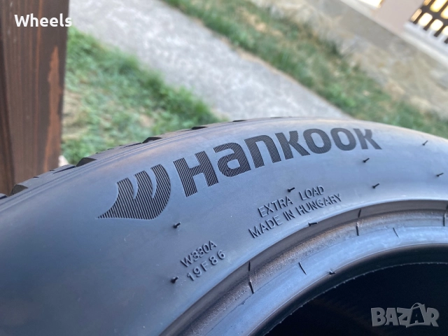 2бр. Зимни гуми 305/40/20 Hankook Winter i*Cept Evo 3 XL 112V DOT2923, снимка 4 - Гуми и джанти - 51787639