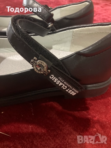 Детски обувки 27 и 34 номер, снимка 5 - Детски обувки - 49228354