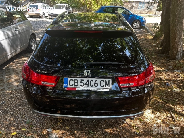 Хонда Акорд Ексклозив, снимка 2 - Автомобили и джипове - 51654059