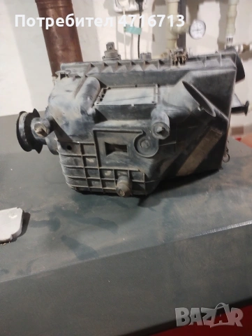 Кутия за филтър за Поло Комби дизел 1.9SDI 1998г.64 коня , снимка 2 - Части - 53485330