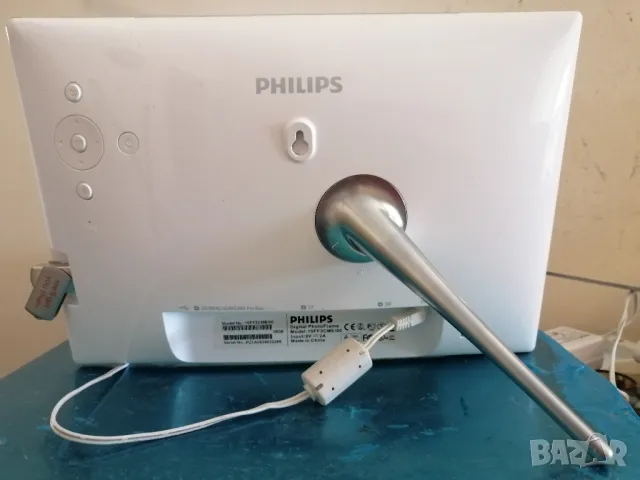 Цифрова фоторамка PHILIPS 10FFCME/00, снимка 9 - Друга електроника - 47373693