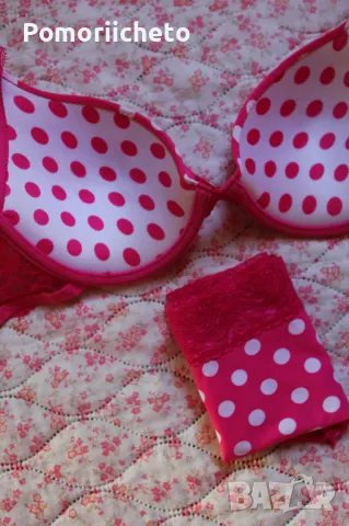 Нов комплект сутиен и бикини в розово с дантелки, снимка 4 - Бельо - 47412053