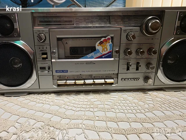SANYO 7900K РАДИО КАСЕТОФОН, снимка 2 - Радиокасетофони, транзистори - 56231841