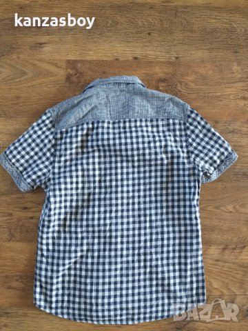 guess - страхотна мъжка риза М КАТО НОВА, снимка 9 - Ризи - 41926771