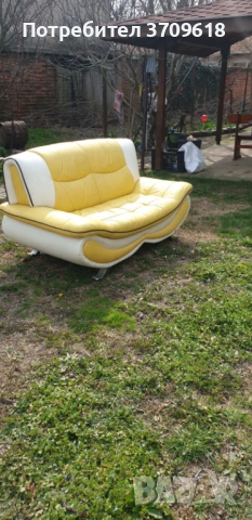 Продавам тройка дивани от еко кожа, снимка 3 - Дивани и мека мебел - 53770226