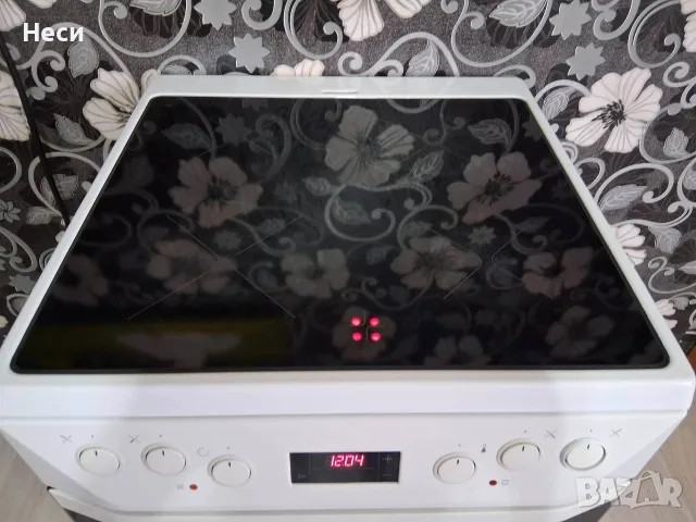 Стъклокерамична Готварска Печка Gorenje, снимка 3 - Печки, фурни - 55944108