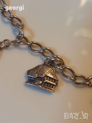 Сребърна гривна с пет талисманчета , снимка 2 - Гривни - 39102551