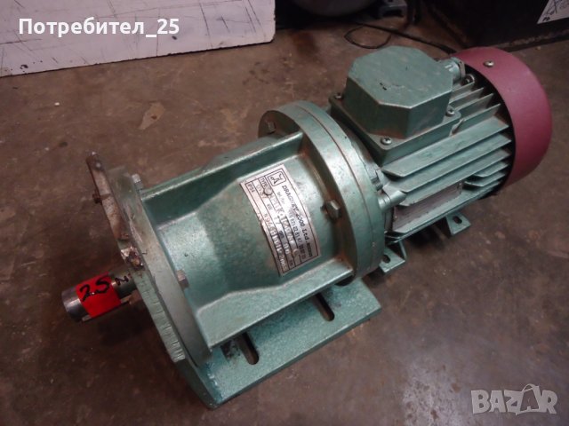 Мотор - редуктор 16 об/мин., снимка 1 - Електродвигатели - 40077636