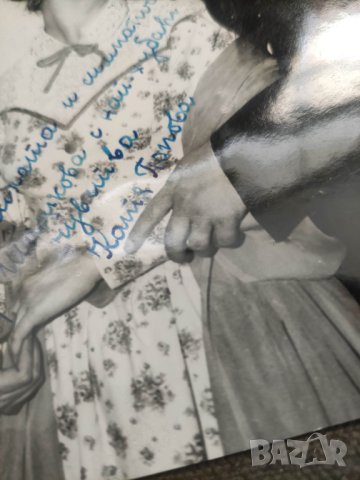 Снимка с автограф на Катя Попова, снимка 2 - Колекции - 42712428