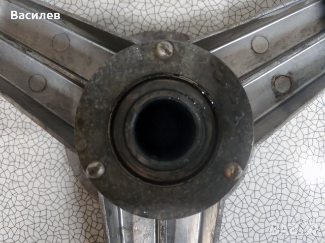 Продавам задвижващ механизъм(кръстачка) на барабан от пералня Перла 05, снимка 4 - Перални - 40890052