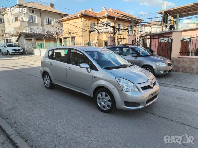 Тойота Корола версо 