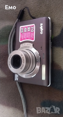 Цифров фотоапарат Sanyo VPC - T700, снимка 5 - Фотоапарати - 52422697