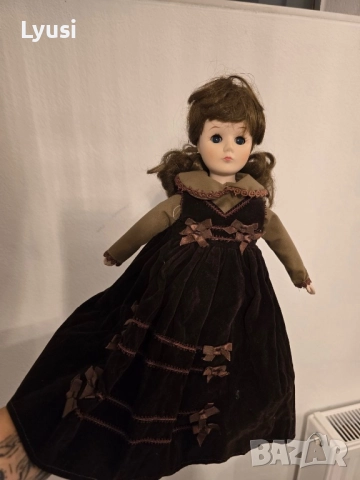 Порцеланова кукла