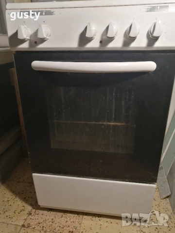 готварска печка CROWN , снимка 2 - Печки, фурни - 52553407