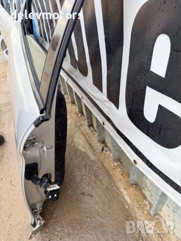 Задна дясна врата Ford Ka Plus 1.2, 85 ph., 5sp., engine YSKD, 2018, 98 000 km, euro 6B, Форд Ка Плю, снимка 5 - Части - 53665885