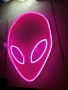 👽 LED Неонова Лилава Глава на Извънземно, снимка 4