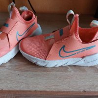 Детски маратонки NIKE, снимка 4 - Детски маратонки - 41395643