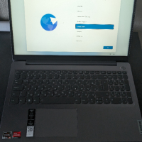 Лаптоп Lenovo IdeaPad 3 15.6", 16GB RAM, 512GB SSD, Ryzen 5 5500U 2023, снимка 5 - Лаптопи за работа - 44535929