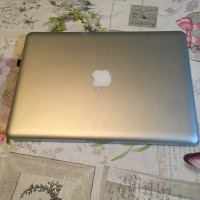 Продавам Apple macbook pro A1278 (Late 2008), снимка 1 - Лаптопи за дома - 44767627