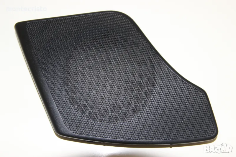 Дясна розетка говорител арматурно табло Renault 19 (1992-1995г.) 7700820446E 7700 820 446 E решетка, снимка 1