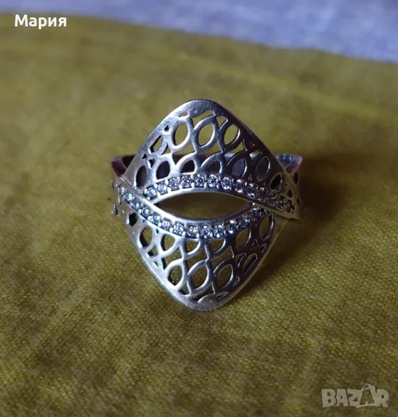 Сребърен пръстен с циркониеви камъчета, снимка 1