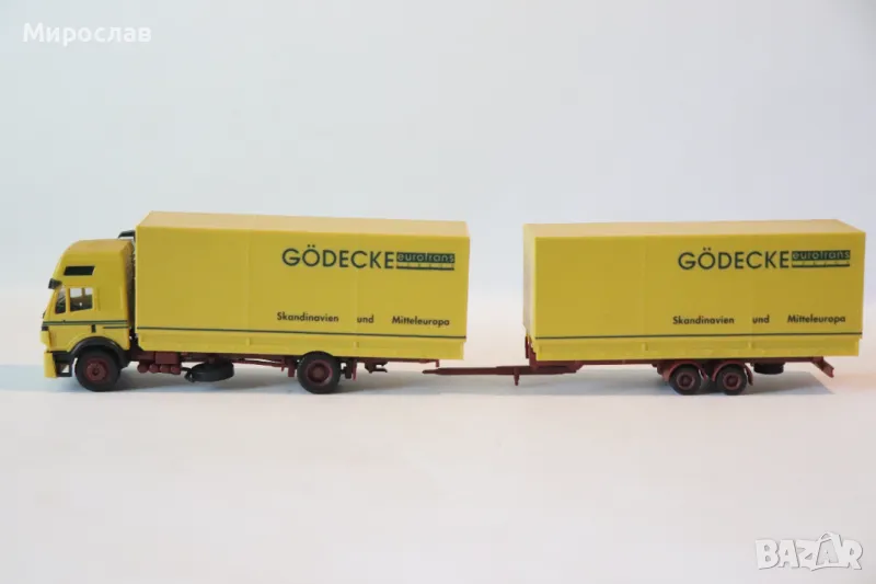 HERPA H0 1/87 MERCEDES КАМИОН МОДЕЛ КОЛИЧКА TIR ВЛЕКАЧ, снимка 1