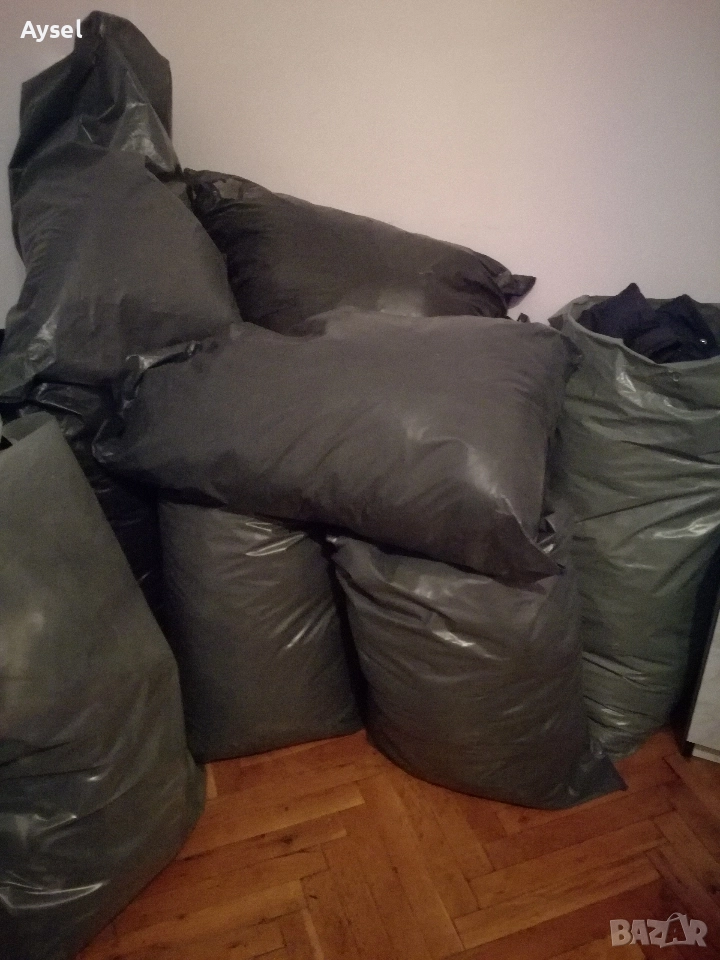 дрехи втора употреба на едро, снимка 1