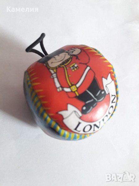 Релакс топка с гвардейци London, снимка 1