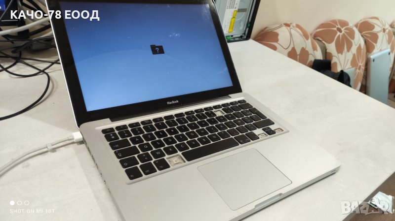 Лаптоп Apple MacBook 1, снимка 1