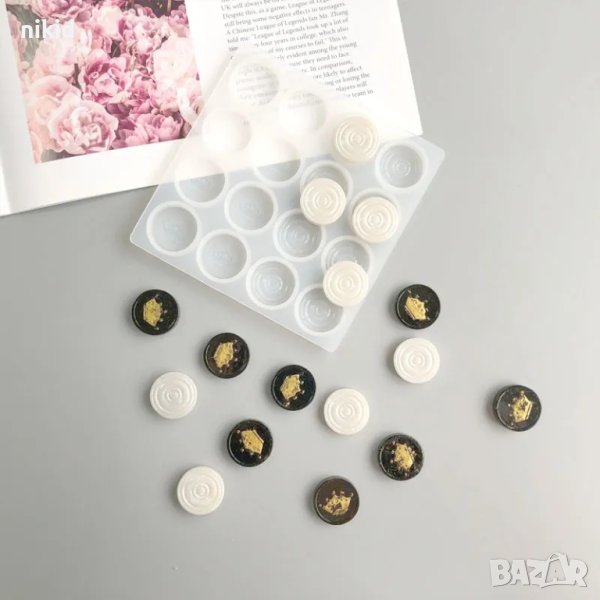 Казино покер жетони хазарт пулове дама шах силиконов молд форма фондан шоколад смола, снимка 1