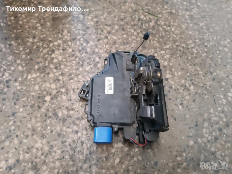 предна лява брава  VW Polo 3B1837015AM , 3B1 837 015AM, снимка 1