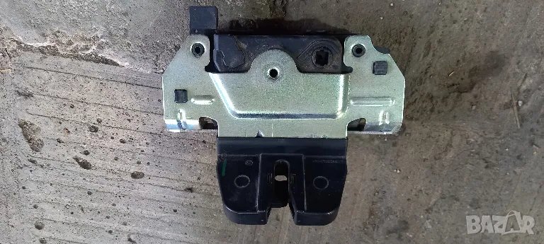 Брава заден капак Opel Astra H / Zafira B, снимка 1