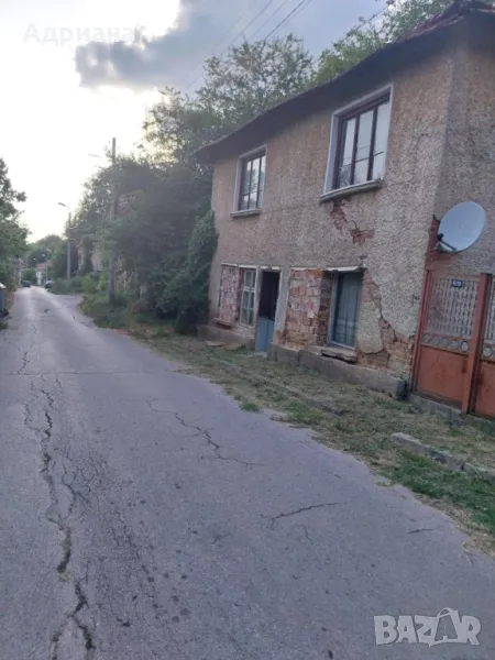 Продавам къща в Горно Павликене, снимка 1