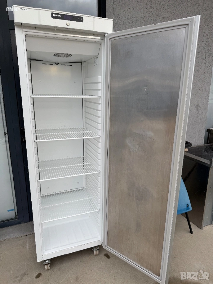 Професионален хладилник Грам , снимка 1