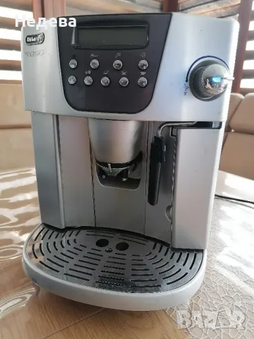 Кафемашина робот Delonghi Magnifica 200лв