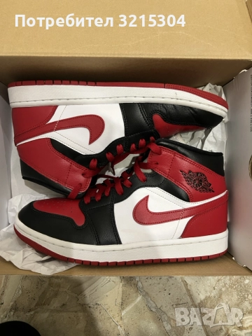 Nike Air Jordan 1 Mid Alternate Bred Toe