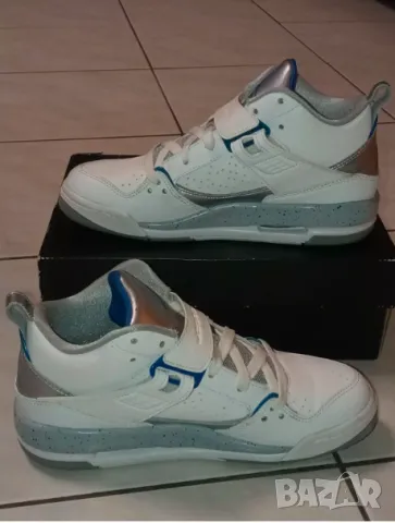 маратонки  Jordan Flight 45 GS номер 31 ,5-32, снимка 2 - Детски маратонки - 49548835
