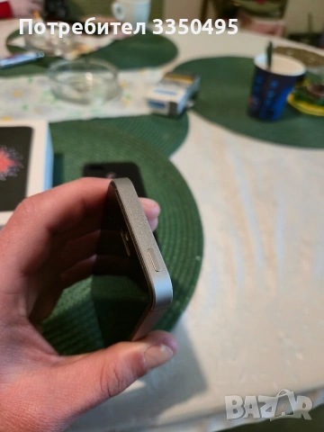 iPhone SE, снимка 3 - Apple iPhone - 53537884