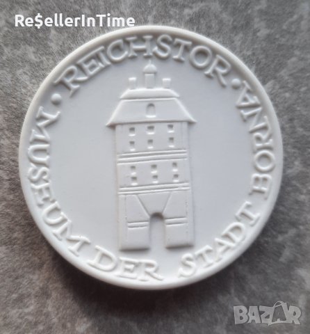 Плакет от майсенски порцелан Reichstor Museum Der Stadt Borna, снимка 1 - Нумизматика и бонистика - 41844833