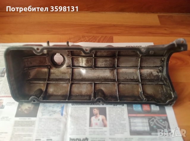 Продавам капак за клапани на ЛАДА 2105. , снимка 6 - Части - 52274343