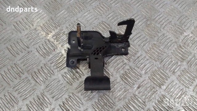 Брава преден капак Audi A4 2004г.	