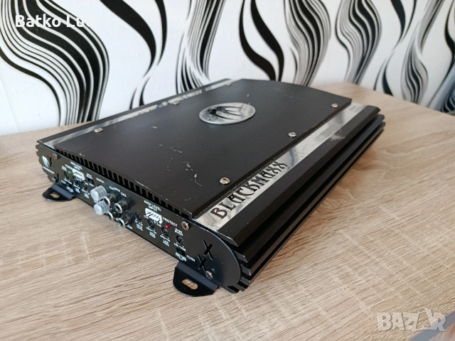 Усилвател Crunch MXB480 Blackmaxx, снимка 6 - Ресийвъри, усилватели, смесителни пултове - 53694706